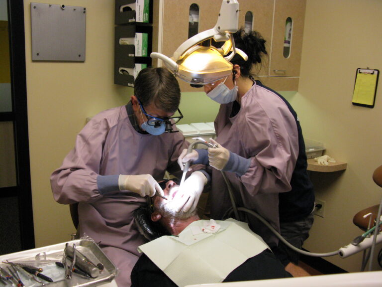 DFTH Dr. Floyd Kasch - dentist in portland